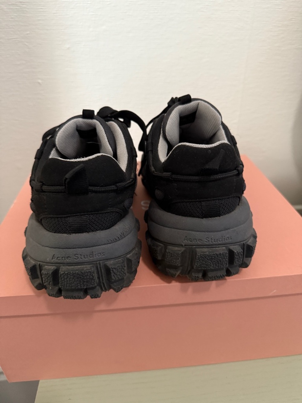Acne Studios Bolzter Sneaker - Picture 3 of 8
